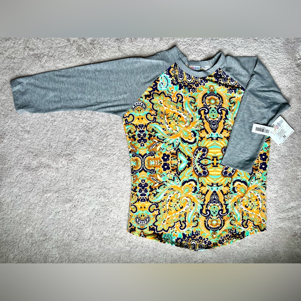LuLaRoe Randy Tee - Medium